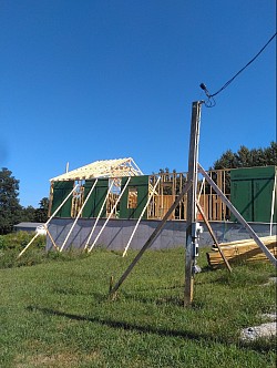 BC Carpentry - Jobsite Setting Trusses